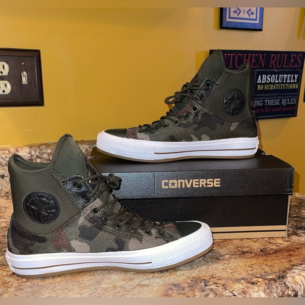 Unisex Converse High-Top Camouflage Sneakers